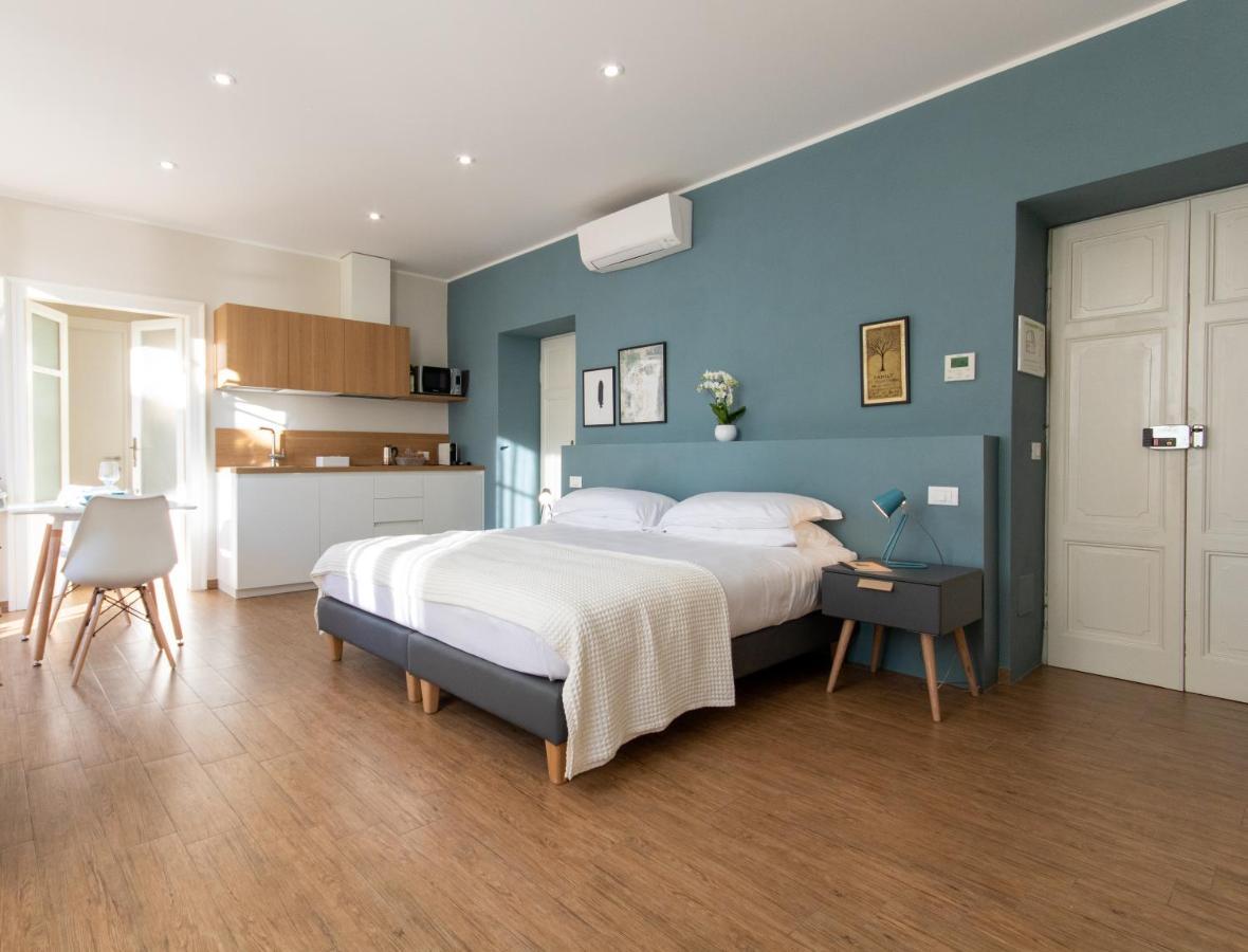 Aqualago Casa Vacanze Apartment D Verbania Exteriör bild